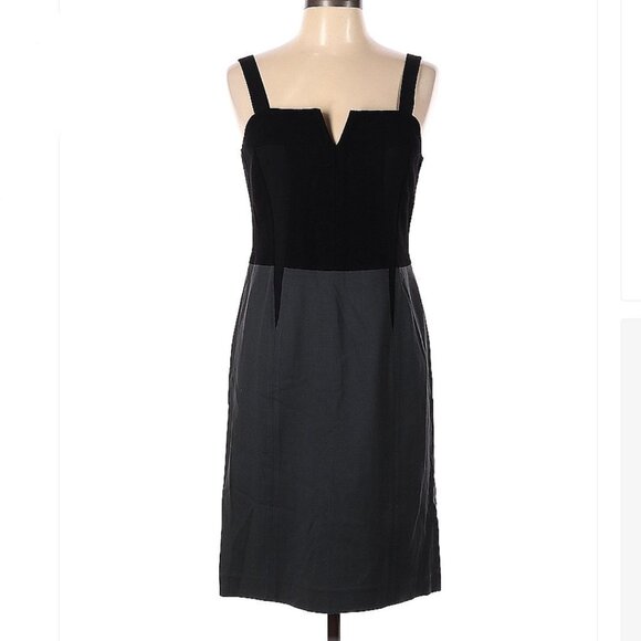 Narciso Rodriguez Dresses & Skirts - NARCISO Rodriguez Gray & Black Sleeveless Cocktail Dress Size 10